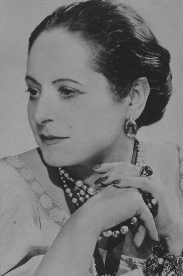 Helena Rubinstein – Empress of the Beauty Business